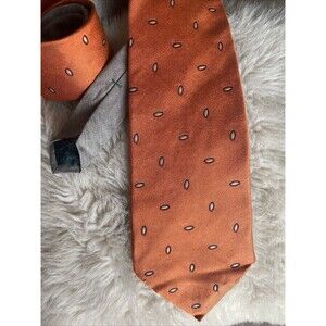 Tommy Hilfiger 100% Imported Silk Tie Orange  (Printed in Italy) Made In USA